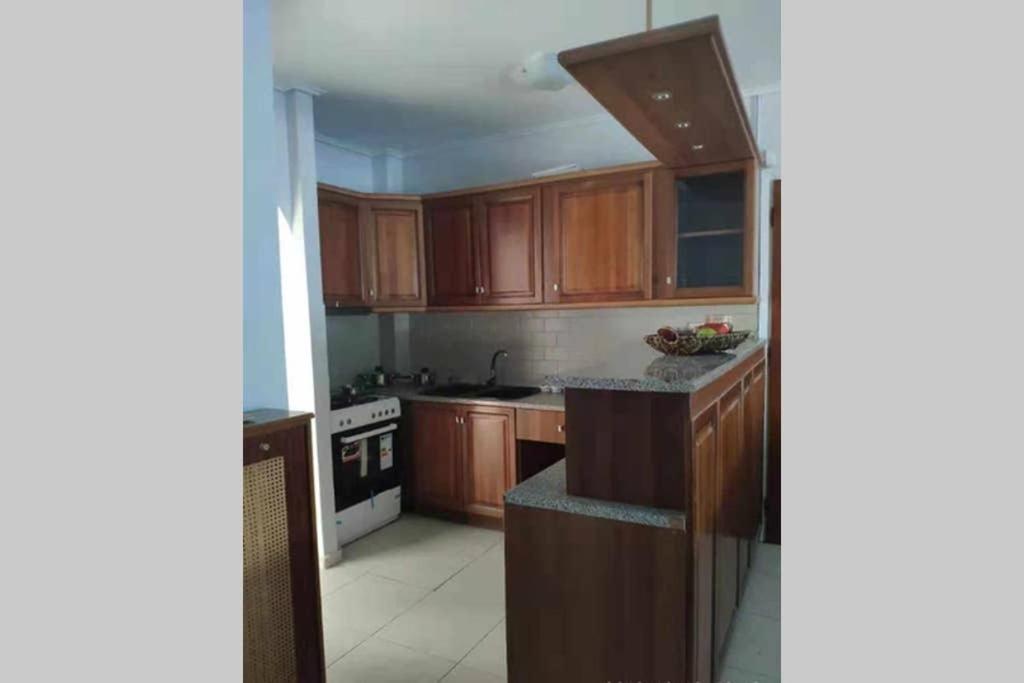 Galaxy Home Comfort Apartment In Piraeus Exterior photo